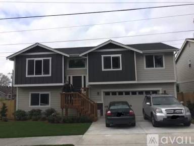 Main picture of 14605 20th Ave NE