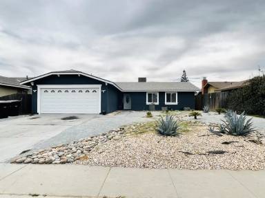 Main picture of 1731 W Clinton Ave