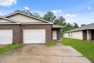 Main picture of 2718 6th Ave