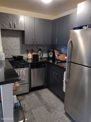 Main picture of 540 W 50th St