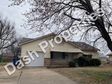 Main picture of 539 S Maplewood Ave