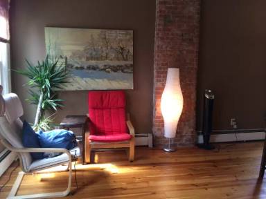 Main picture of 146 Bradley St