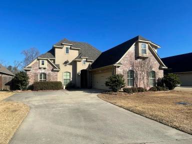 Main picture of 9934 Loveland Ct