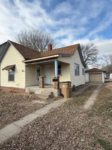 Main picture of 510 E 2nd St