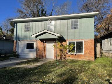 Main picture of 1605 S Beech St