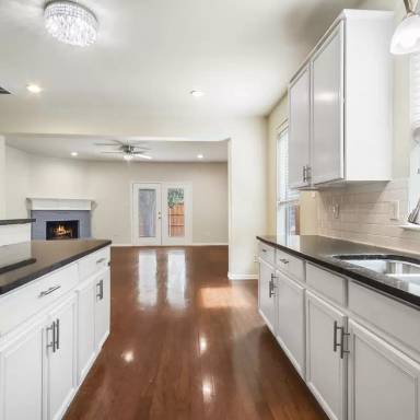 Main picture of 2248 Jaguar Dr