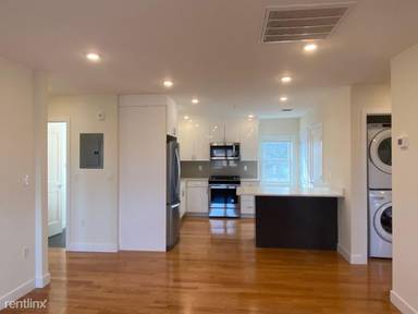 Main picture of 15 Kelley Ct