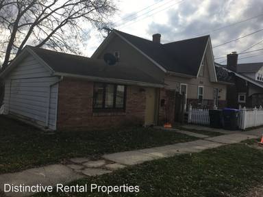 Main picture of 118 E Front St