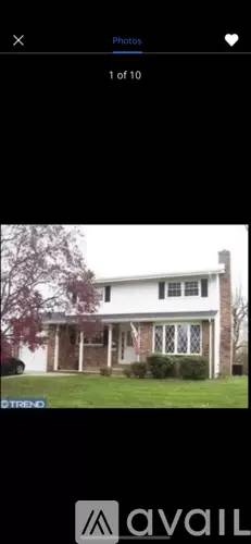 Main picture of 1002 Mayflower Dr