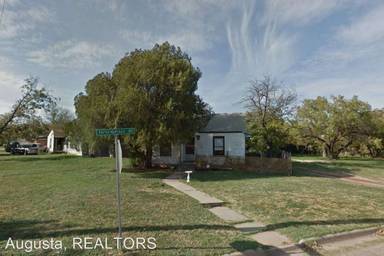 Main picture of 3126 Waverly Ave