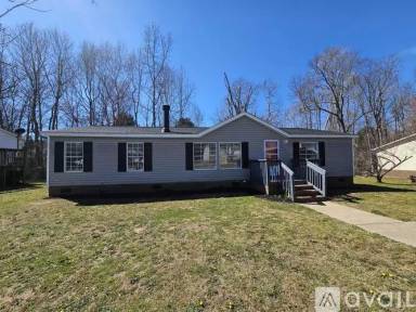Main picture of 305 Walnut Crest Ct