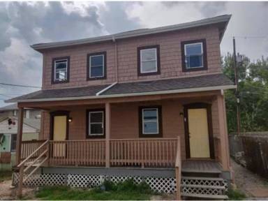 Main picture of 45 1/2 Rodgers Ave
