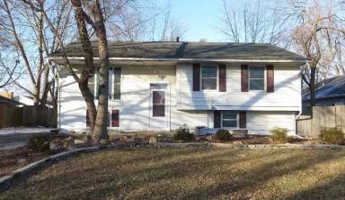 Main picture of 2904 W William St