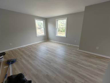 Main picture of 649 Jarvis Rd