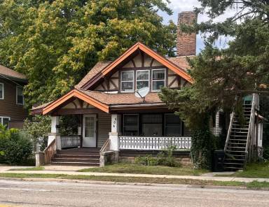 Main picture of 604 E Emerson St