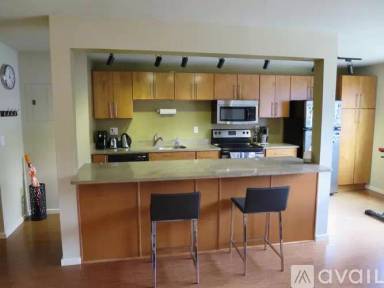 Main picture of 1707 Boylston Ave