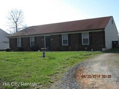 Main picture of 909 Grand Arbre Dr