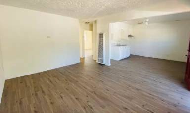 Main picture of 1065 Hyatt Ave