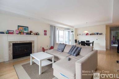 Main picture of 1405 Beacon St