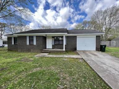 Main picture of 1464 Carter Grove Rd