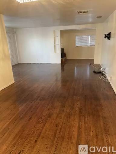Main picture of 44321 Elm Ave