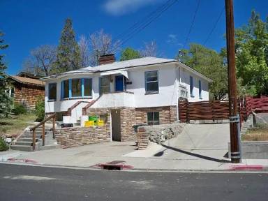 Main picture of 1111 Strand Pl