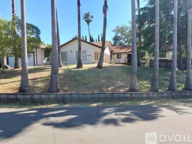 Main picture of 3838 Los Santos Dr