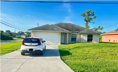 Main picture of 2615 8th St SW