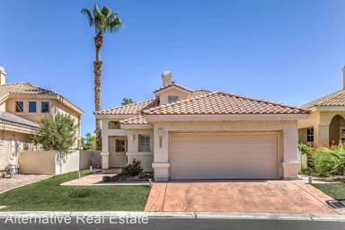 Main picture of Seascape Drive