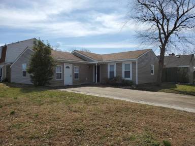 Main picture of 997 Riverbend Rd