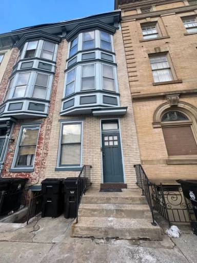 Main picture of 617 N 2nd St