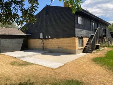 Main picture of 550 E Delno Cir