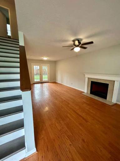Main picture of 166 Bordeaux Ln
