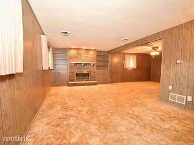 Main picture of 437 Grandview Dr