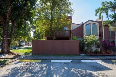 Main picture of 6547 SW 116th Pl