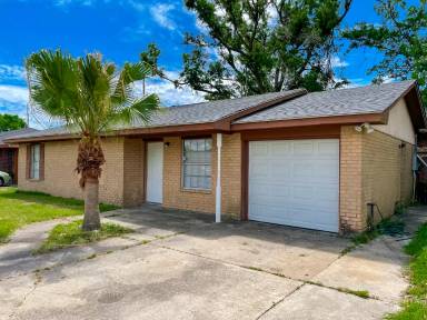 Main picture of 1905 S Sugar Ridge Rd