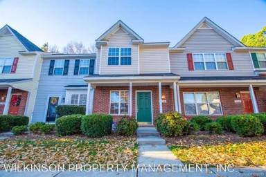 Main picture of 1752 Pergola Pl