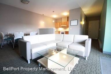 Main picture of 25 Crescent St
