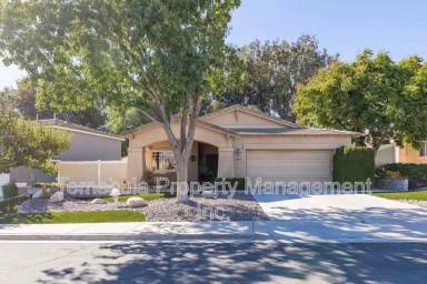 Main picture of 32890 Charmes Ct