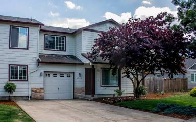 Main picture of 4480 Benham Ave SE