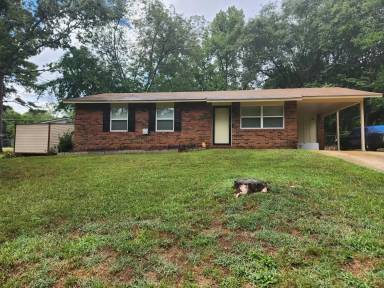 Main picture of 113 Moss Dr