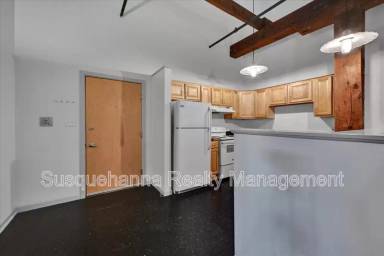 Main picture of 602 N Charlotte St