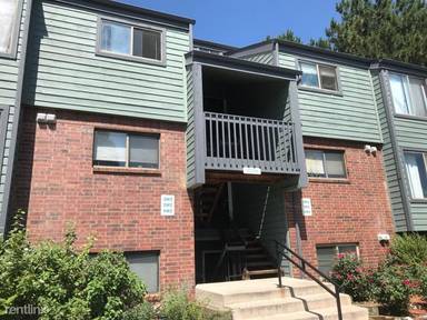 Main picture of 3516 S Depew St