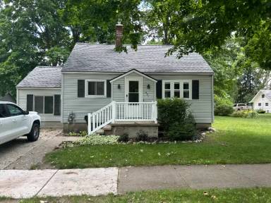 Main picture of 421 Division St