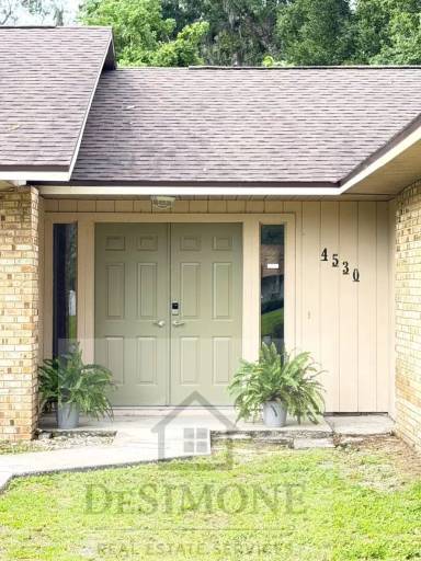 Main picture of 4530 SW 46th St