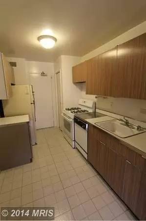 Main picture of Park Sutton Condo