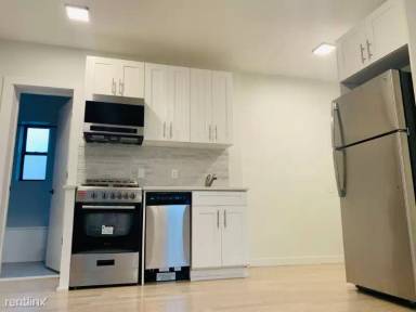 Main picture of 21 Gifford Ave