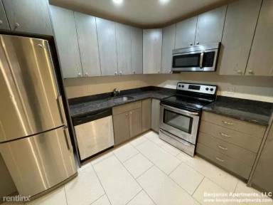 Main picture of 557 Columbus Ave
