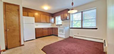 Main picture of 185 Thompson St
