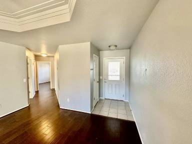 Main picture of 907 SW Terry Ln